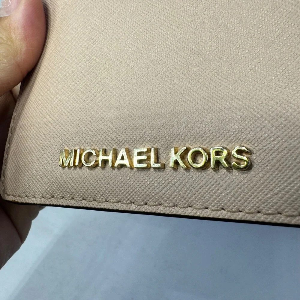 Michael Kors Small Bi Fold Wallet Saffiano Leather Muted Soft Pink Gold Hardware